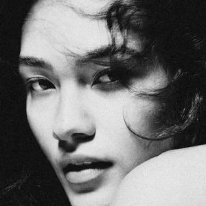 Olivia Dean - pop soul band photo