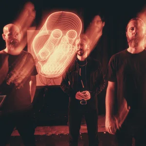 sleepmakeswaves - post-rock band photo