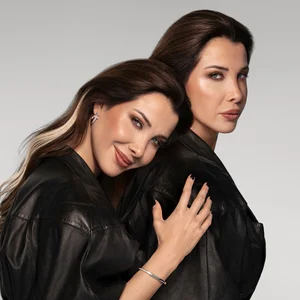 Nancy Ajram - egyptian pop band photo