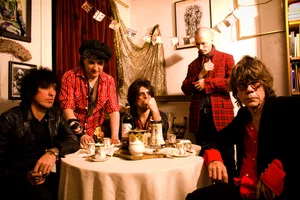 New York Dolls - proto-punk band photo