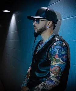 Yandel - reggaeton band photo