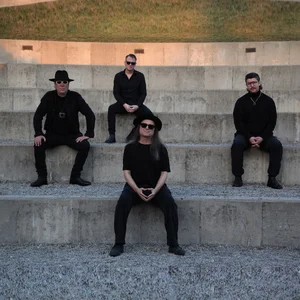 Violent Femmes - folk punk band photo