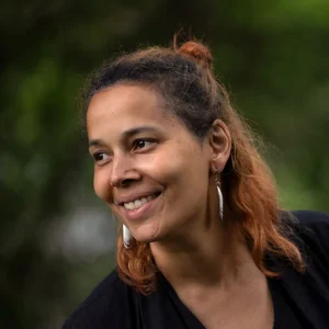 Rhiannon Giddens - folk band photo