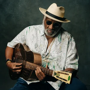 Taj Mahal - blues band photo