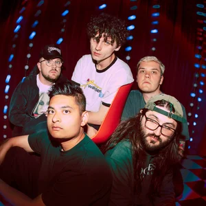 Hot Mulligan - midwest emo band photo