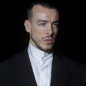 Cem Adrian - arabesk band photo