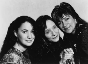 Ulali - native american music band photo