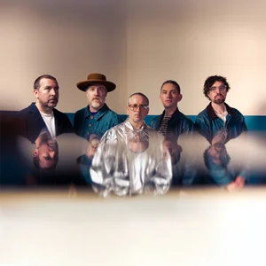 Hot Chip - alternative dance band photo