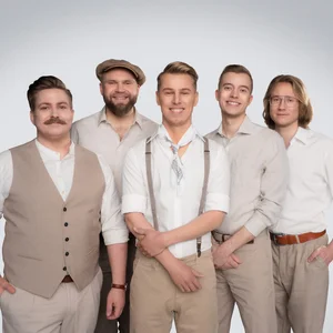 Komiat - iskelmä band photo
