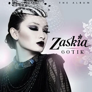 Zaskia Gotik - dangdut band photo