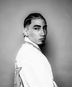 Omar Courtz - Metal band photo