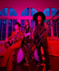 Boris - drone metal band photo