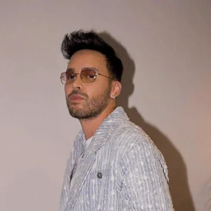 Prince Royce - bachata band photo