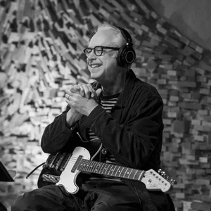 Bill Frisell - jazz band photo