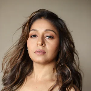 Sunidhi Chauhan - bollywood band photo