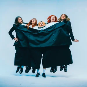 GROUPLOVE - indie band photo