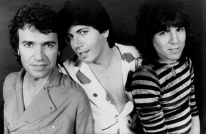 Pat Travers Band - southern rock band photo