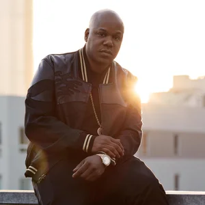 Too $hort - hyphy band photo