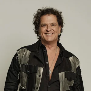 Carlos Vives - colombian pop band photo