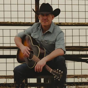 Aaron Watson - texas country band photo