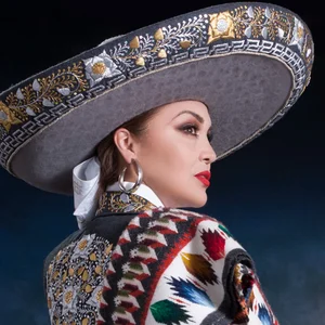Aida Cuevas - mariachi band photo