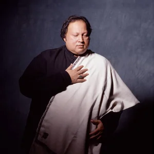 Nusrat Fateh Ali Khan - qawwali band photo