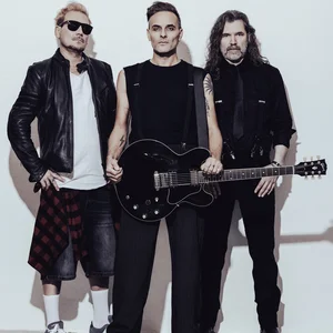 Johnny Deluxe - dansk pop band photo