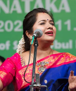 Mahathi - tamil pop band photo