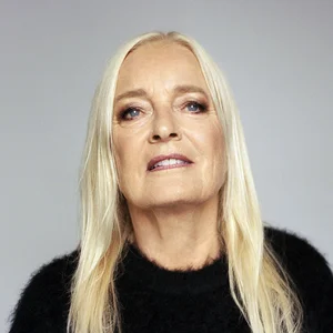 Anne Linnet - dansk pop band photo