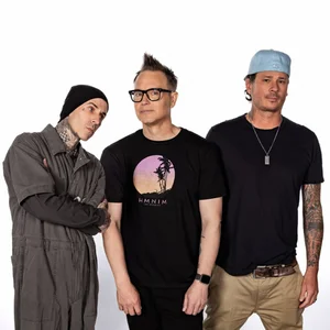 blink-182 - pop punk band photo