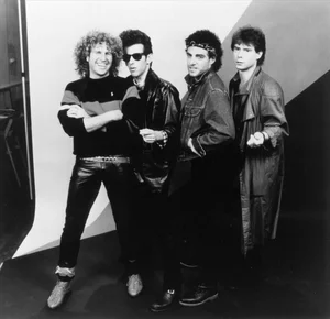 Hagar Schon Aaronson Shrieve - aor band photo