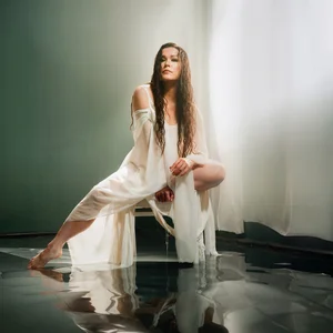 Jenni Vartiainen - finnish pop band photo