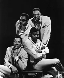 Smokey Robinson & The Miracles - motown band photo