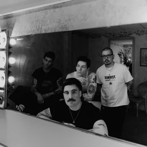 Young Rising Sons - folk pop band photo