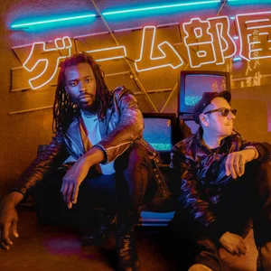 Black Pumas - retro soul band photo