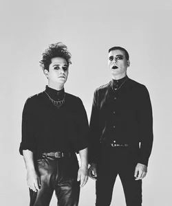 She Past Away - darkwave band photo