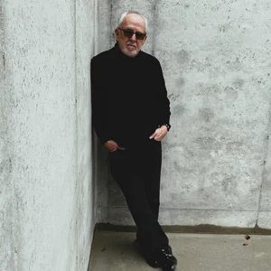 Bob James - smooth jazz band photo