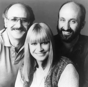 Peter, Paul and Mary - folk band photo