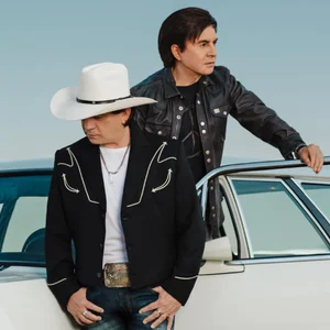 Chitãozinho & Xororó - sertanejo tradicional band photo