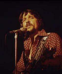 Waylon Jennings - outlaw country band photo